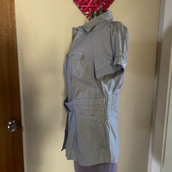 🎀 2/$30 🎀 Dalia blouse - Picture 5 of 5